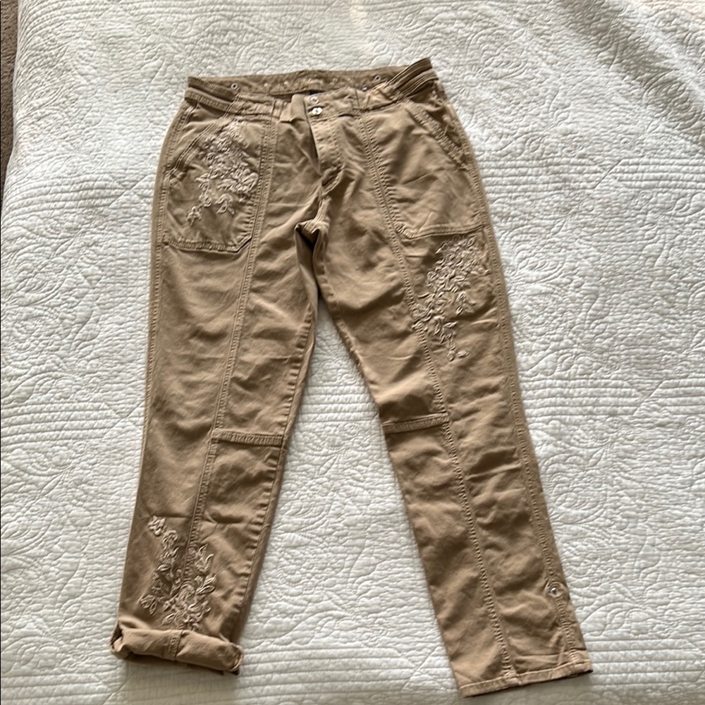 White House Black Market Tan Embroidered Pants